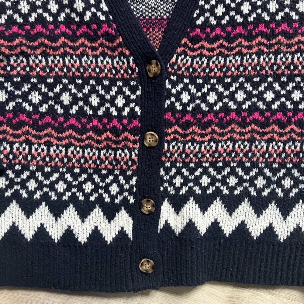 cupcakes & cashmere Geometric Cardigan - Pink and Black - Picture 3 of 5